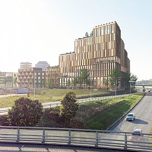 Dreieckiges Bürogebäude und neues Wahrzeichen in Malmö gewonnen  - C.F. Møller