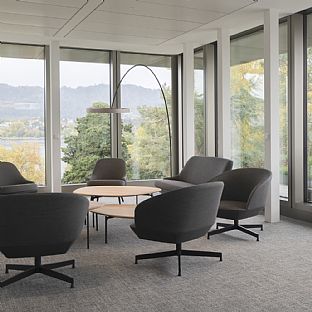 Bellerivestrasse 36, C.F. Møller Architercts - Revitalizing Bellerivestrasse 36: From Monolith to Modern Pavilion by Lake Zürich - C.F. Møller. Photo: Mark Hadden