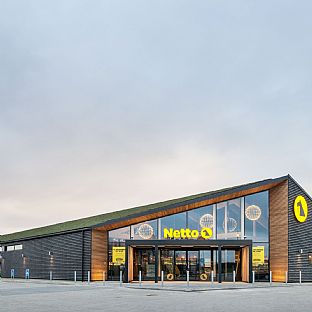 C.F. Møller Architects står bakom Danmarks första certifierat hållbara närbutik - C.F. Møller. Photo: Julian Weyer