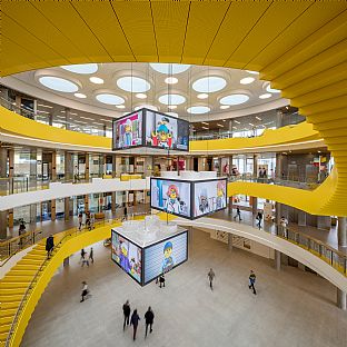 Die LEGO Gruppe eröffnet in Billund, Dänemark, einen neuen Campus, in dem das Spielen im Mittelpunkt steht - C.F. Møller. Photo: C.F. Møller Architects / LEGO / Adam Mørk