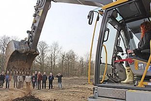 Första spadtaget till energi-, klimat- och miljöpark - C.F. Møller. Photo: Sten Tue Bjerborg/Hillerødposten