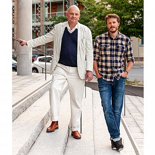 Henrik Jonsson Linton and Henrik Larsson, C.F. Møller Architects. - Dørene åbner til Vega skole & aktivitetshus - et nyt levende mødested med en kreativ puls fra morgen til aften - C.F. Møller. Photo: Nikolaj Jakobsen