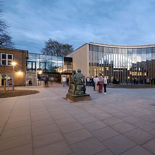 Horsens Gymnasium, C.F. Møller Architects - Ehrung am Welttag der Architektur - C.F. Møller. Photo: C.F. Møller Architects / Martin Schubert