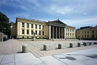 Hovedbygningen, Universitetet i Oslo. - Norges fornemste møde- og koncertsal fra 1911 - C.F. Møller. Photo: Arkitektfirmaet C. F. Møller