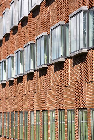 INNVIELSE AV KUNNSKAPSSENTER I VERDENSKLASSE - C.F. Møller. Photo: Torben Eskerod