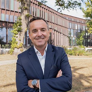 Jakob Stilov, CEO of Carlsberg Estates, in front of the Carlsberg Central Office designed by C.F. Møller Architects. - C.F. Møller Architects recognised internationally for sustainable office building - C.F. Møller. Photo: Nicoline Eibye