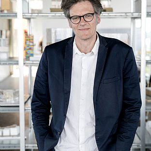 Klavs Hyttel - Insights - Design av laboratorier - C.F. Møller