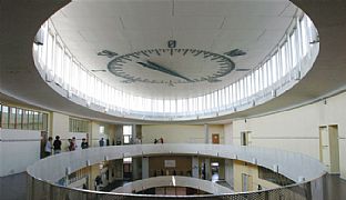 Konkurrerer om å restaurere legendarisk skole - C.F. Møller. Photo: Andreas Trier Mørch, arkitekturibilleder.dk