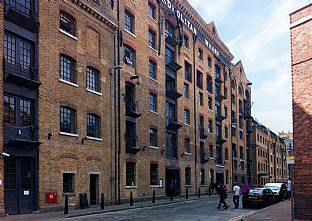 NY ADRESSE I LONDON - C.F. Møller