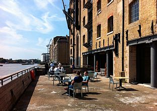 NY ADRESSE I LONDON - C.F. Møller