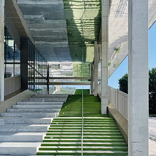 Neue Schule mit Fokus auf Ernährung und Bewegung in Kopenhagen eingeweiht - C.F. Møller. Photo: C.F. Møller Architects / Mads Mandrup