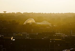 PRISER TILL STADENS BÄSTA BYGGNADER - C.F. Møller. Photo: Julian Weyer
