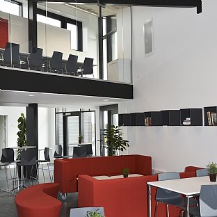 Prisbelønt renovering - C.F. Møller. Photo: Søren Kannegaard