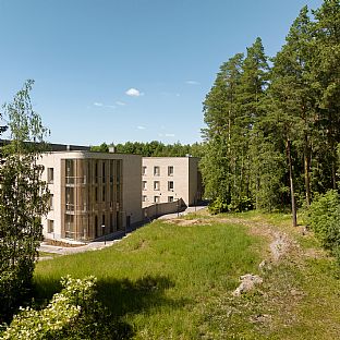 Tampere Psyciatric Clinic, C.F. Møller Architects - Healing Architecture in Tampere’s New Psychiatric Clinic - C.F. Møller. Photo: Wellu Hamalainen
