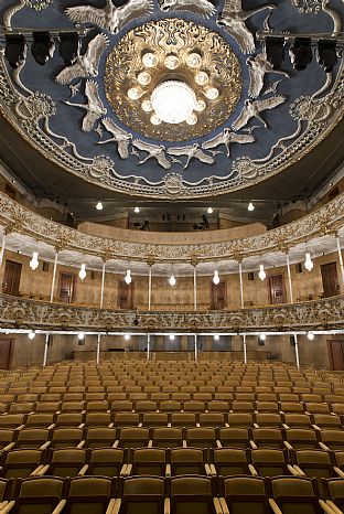 The new Aarhus Theatre - C.F. Møller. Photo: Julian Weyer