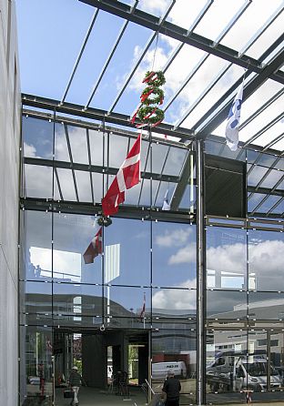 Topping-out ceremony at Herningsholm Vocational College - C.F. Møller. Photo: C.F. Møller