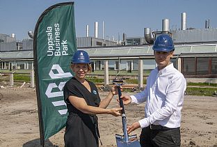 Vendela Martinac, C.F. Møller Architects & Per Nilsson, Klövern - The first shovel of soil was turned for Uppsala Business Parks new innovative lab environments – Research Hub - C.F. Møller. Photo: C.F. Møller Architects / Mårten Lindquist