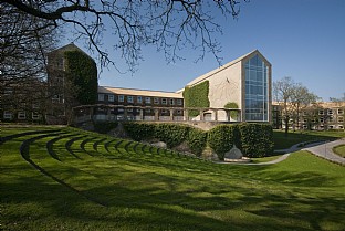  Aarhus Universitätspark. C.F. Møller. Photo: Julian Weyer