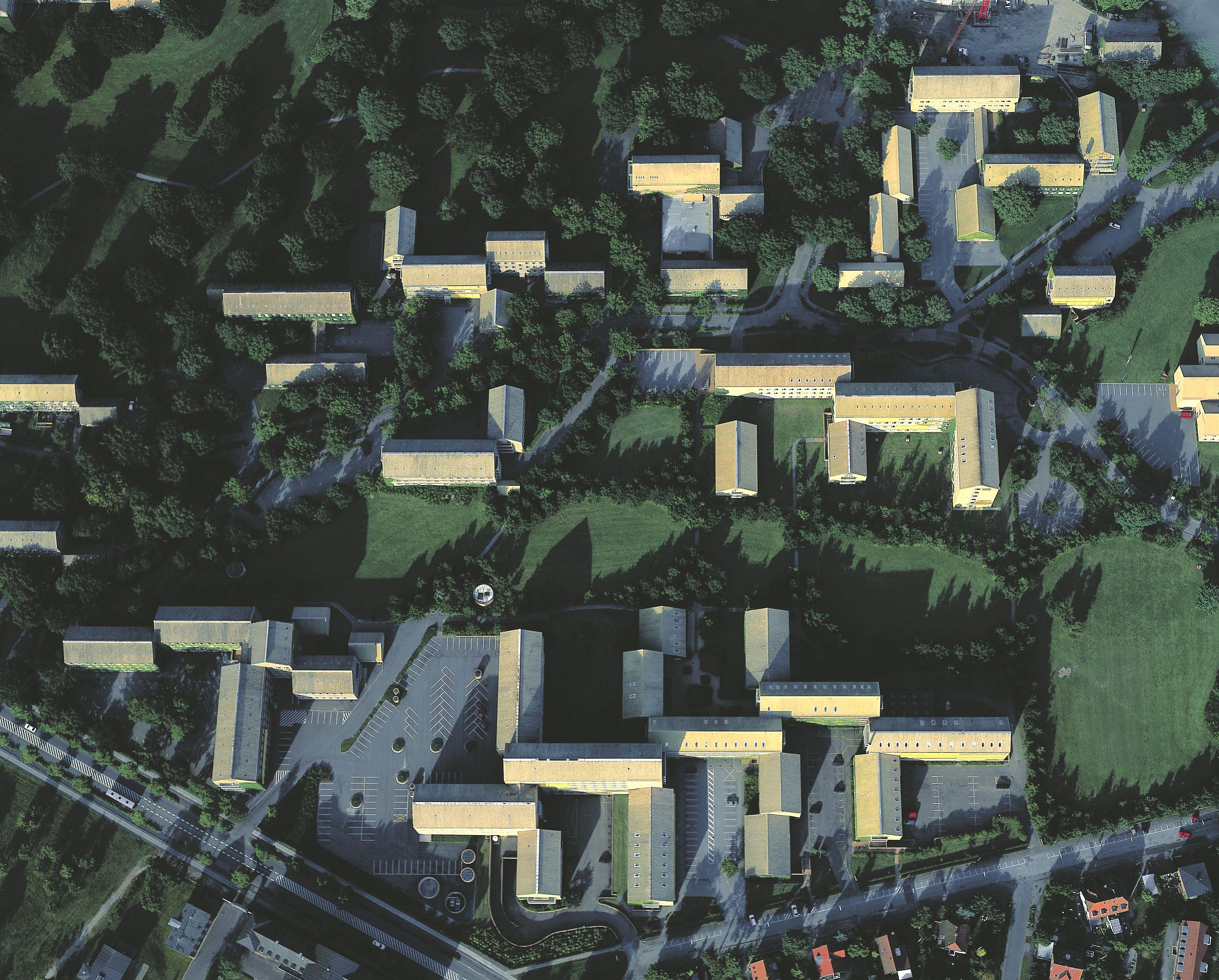 aarhus-university-projects-c-f-m-ller
