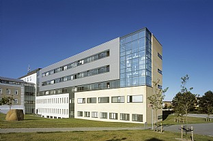  Frederikshavn Hospital, extension. C.F. Møller. Photo: Torben Eskerod