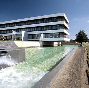  Grundfos, main building. C.F. Møller. Photo: Julian Weyer