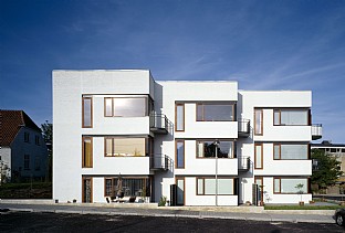  Housing at Vedbæk Station. C.F. Møller. Photo: Adam Mørk