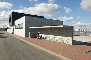  Port of Aarhus, Gate building. C.F. Møller. Photo: Julian Weyer