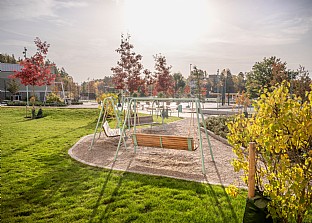  Schulhof und Park in Edsberg. C.F. Møller. Photo: Mårten Lindquist