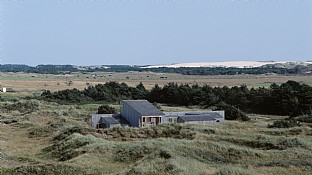  Summer house at Kandestederne. C.F. Møller