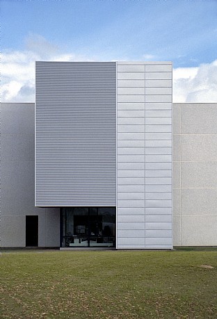  Vestas Vingefabrik, Nakskov. C.F. Møller. Photo: Julian Weyer