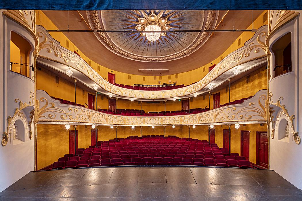 Teater indvendig renovering Projekter C.F. Møller
